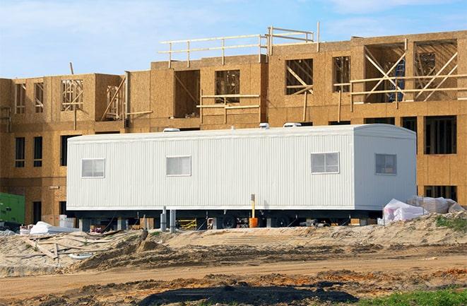 temporary office spaces for rent at a construction site in Maineville